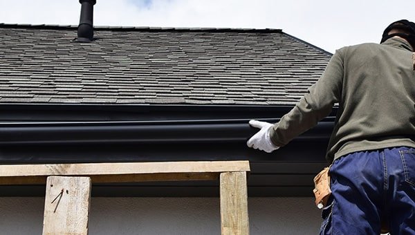 When To Choose Gutter Replacement Harrogate Over Repairs